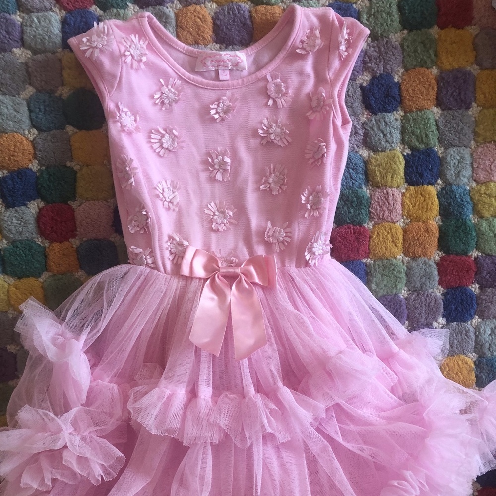 Adorable pink ruffled "princess" dress - size 3/4